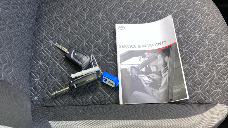 Toyota Aygo X 1.0 VVT-i Edge 5dr Petrol Hatchback